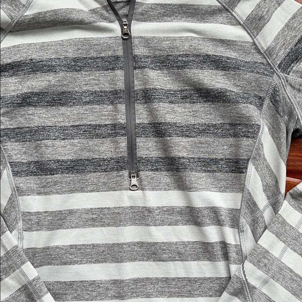 Lululemon Pullover - image 2